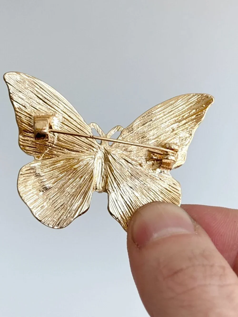 Butterfly Figural American Flag Enameled Gold Toned Patriotic Brooch Pin